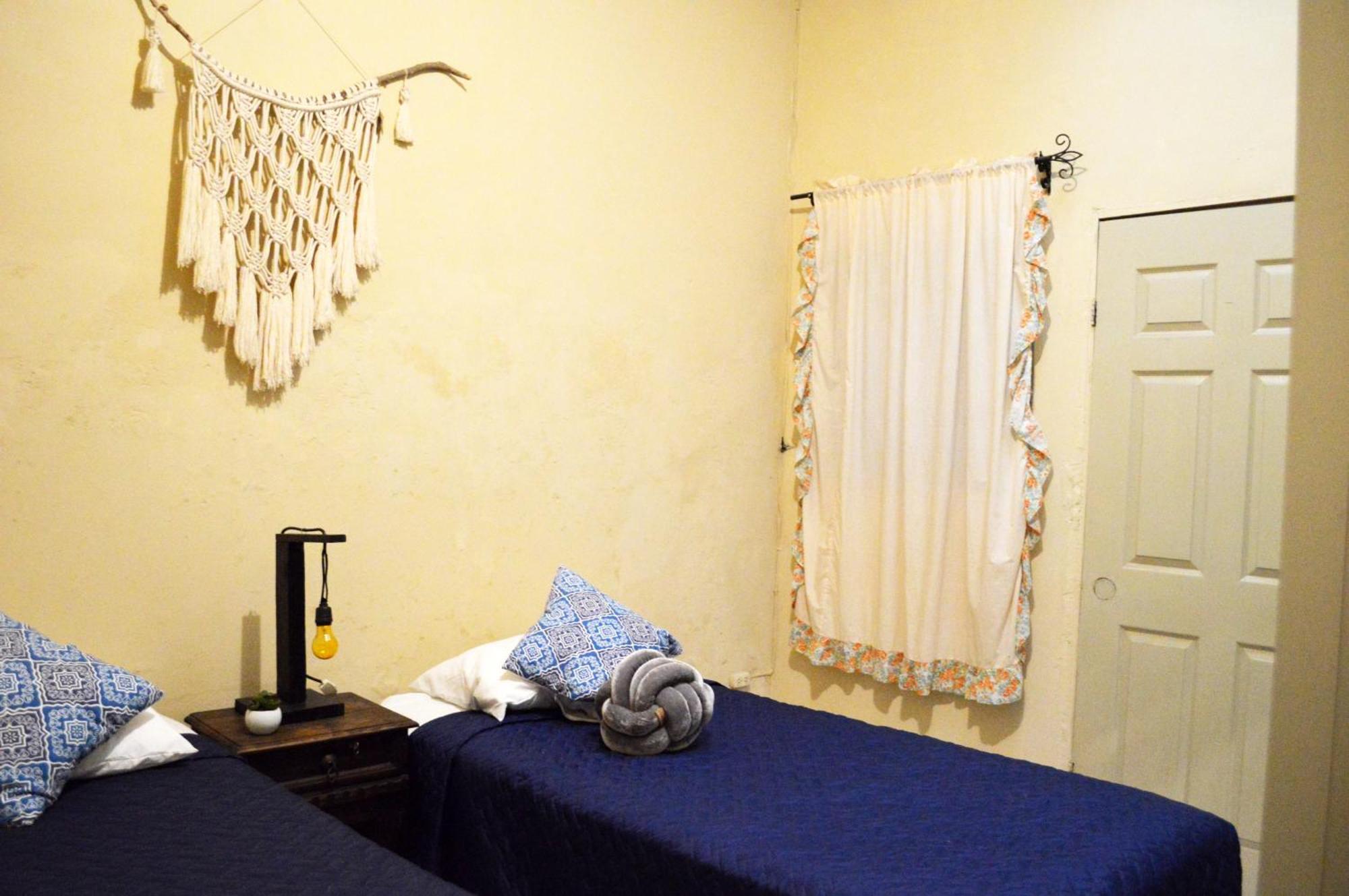 אנטיגואה גואטמלה Ave Del Paraiso Guest House מראה חיצוני תמונה